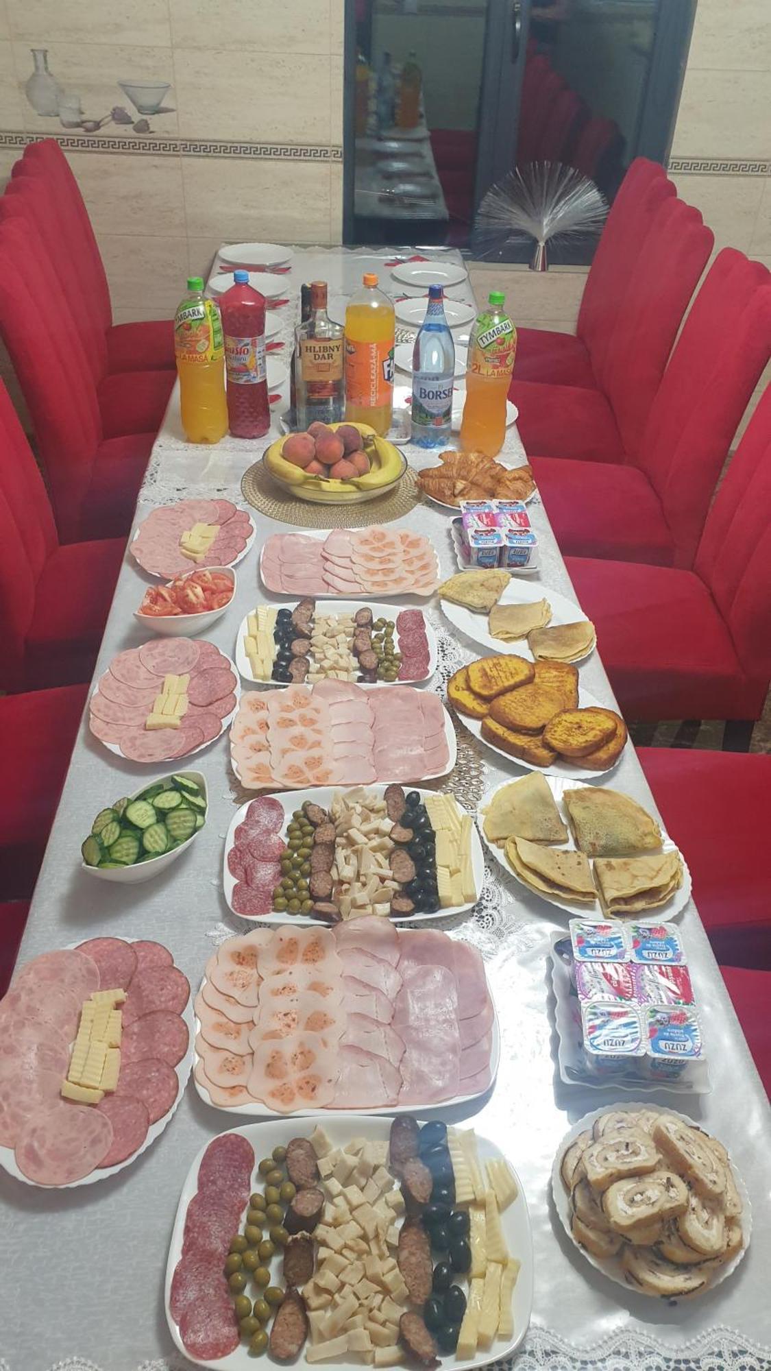 Pensiunea Antonia Sighetu Marmatiei Bagian luar foto